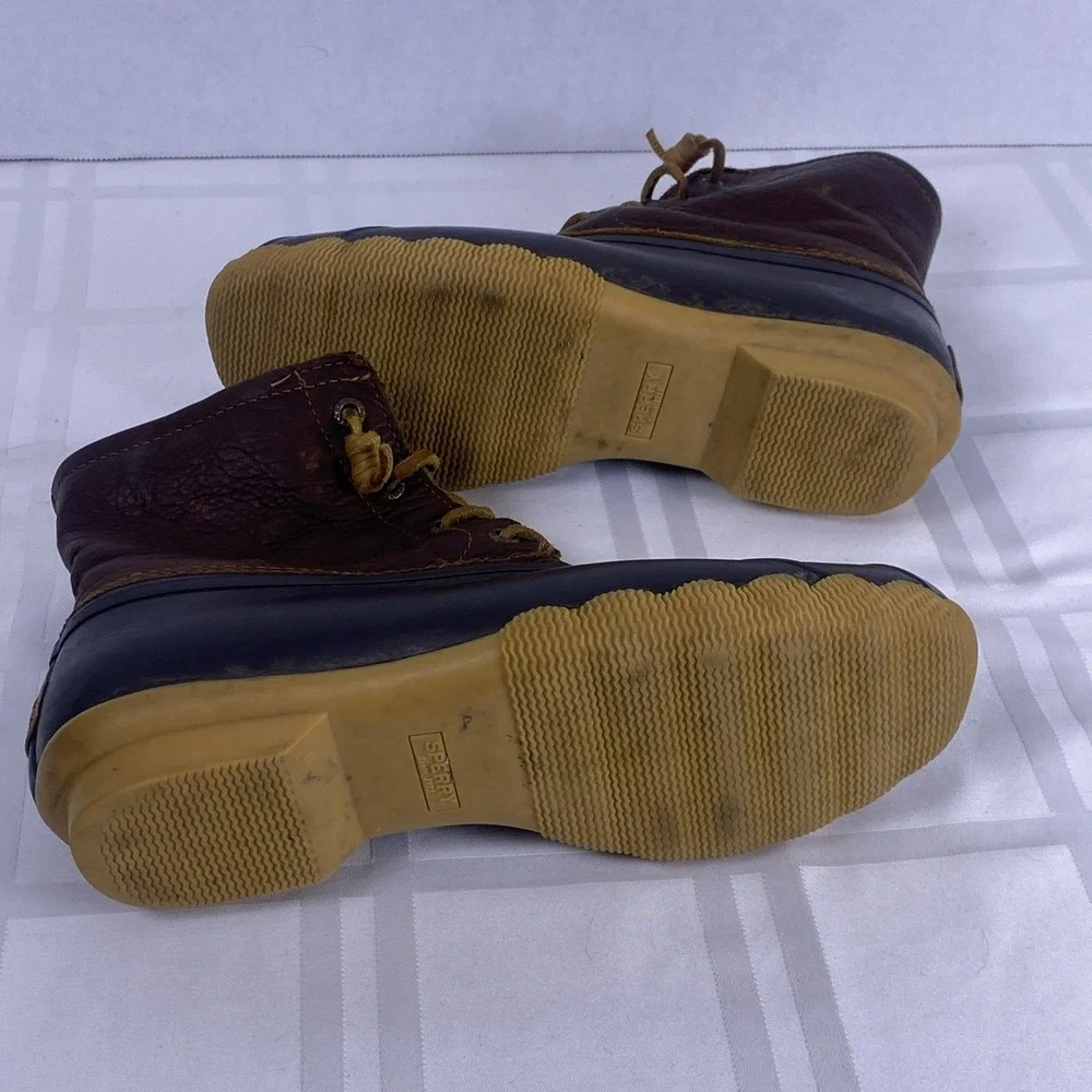 Sperry Saltwater Duck Boot in Tan/Dark Brown winter boot. Women's‎ size 7